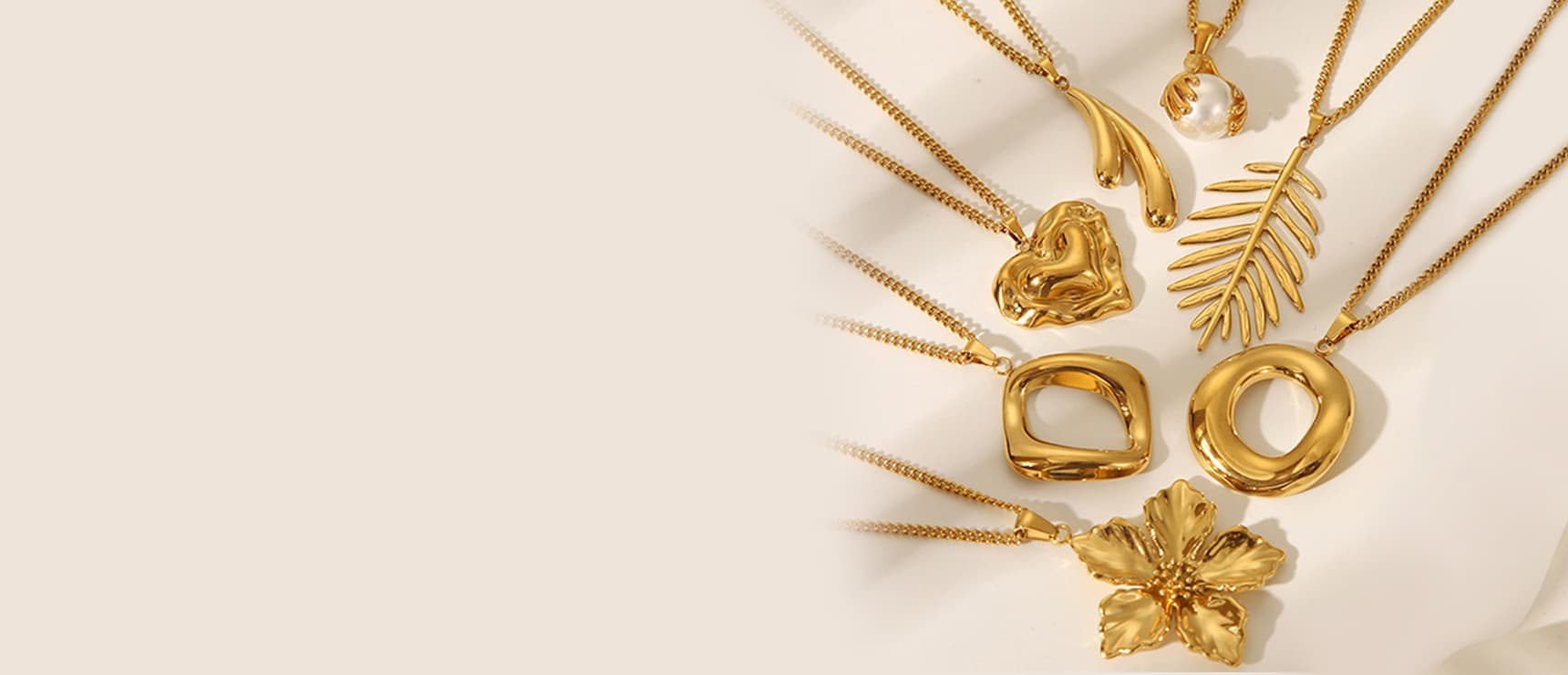 Custom necklaces manufacturer