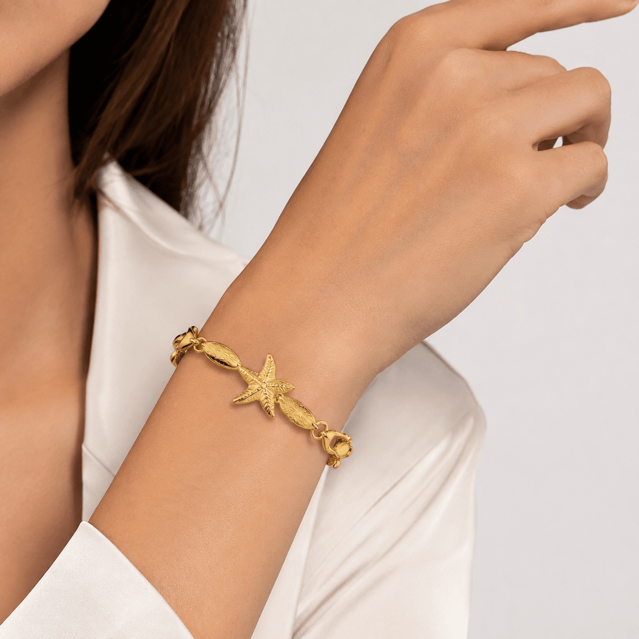 Pulsera 316L con charm esculpido de estrella de mar Tidal 5