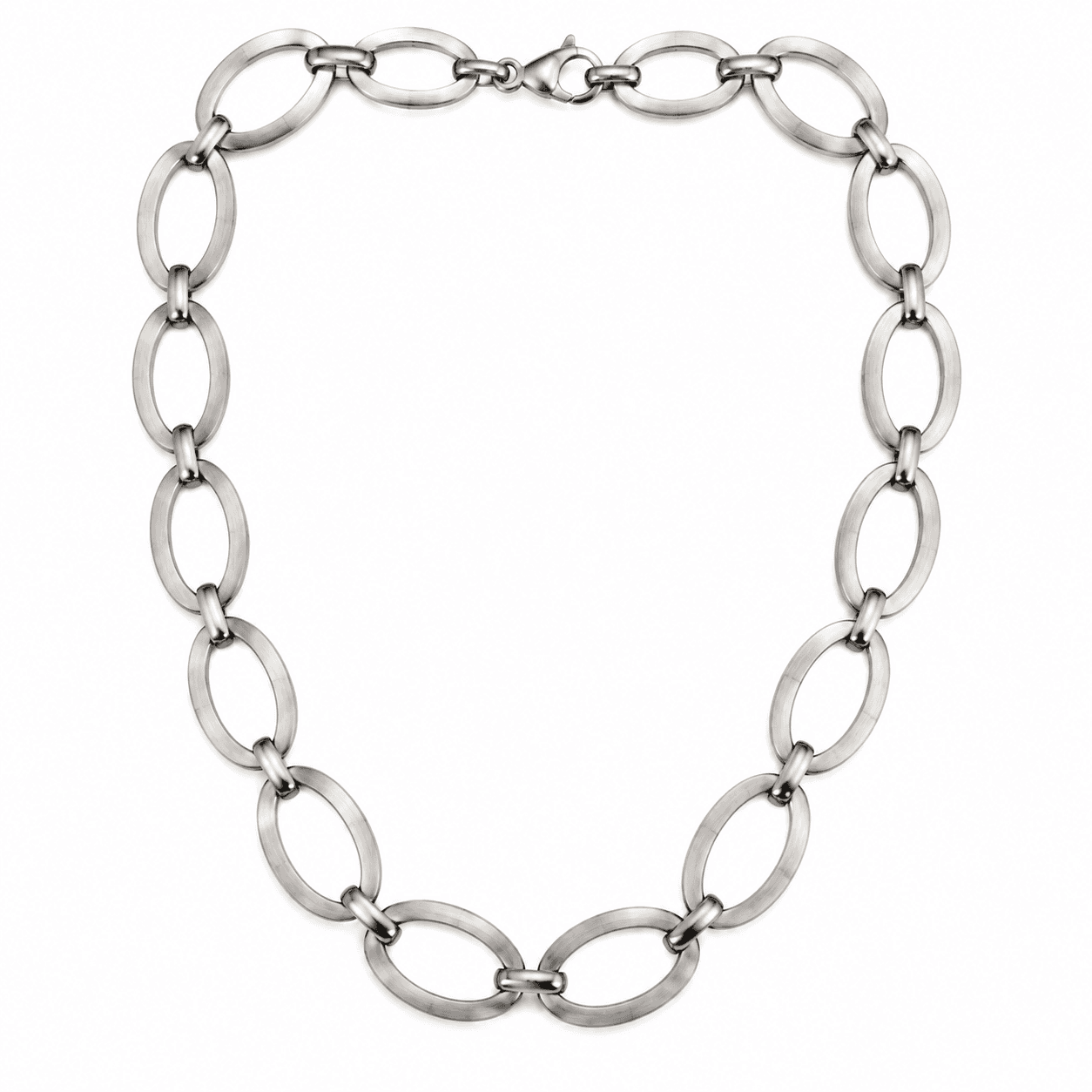 Noir Oval Cutout Bezel Necklace 4