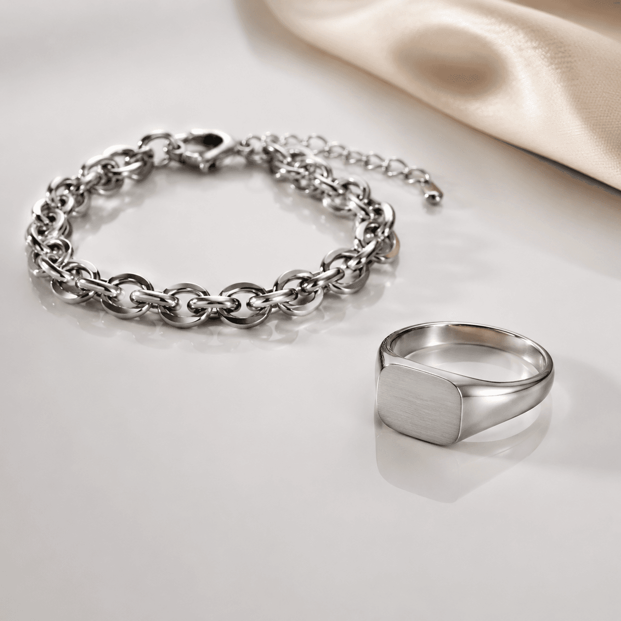 How to Clean Stainless Steel Jewelry: Expert Guide - Blog Header Image