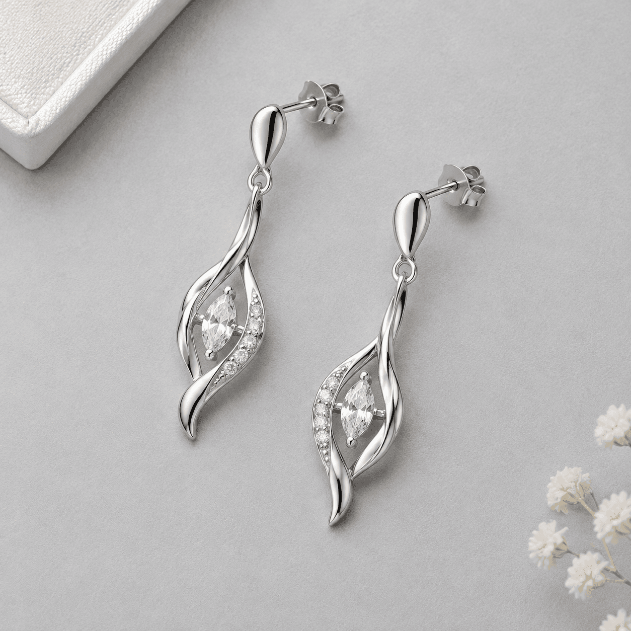 Latest Fashion Earrings: 2026 Styling & Matching Guide