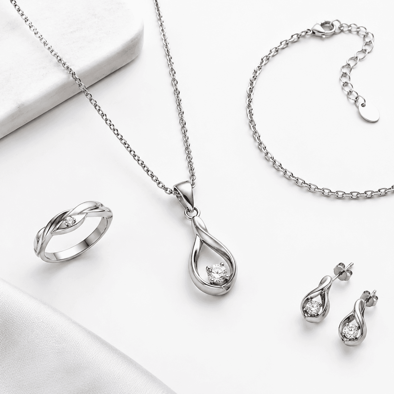 How to Clean a Stainless Steel Necklace: FAQs for Designers