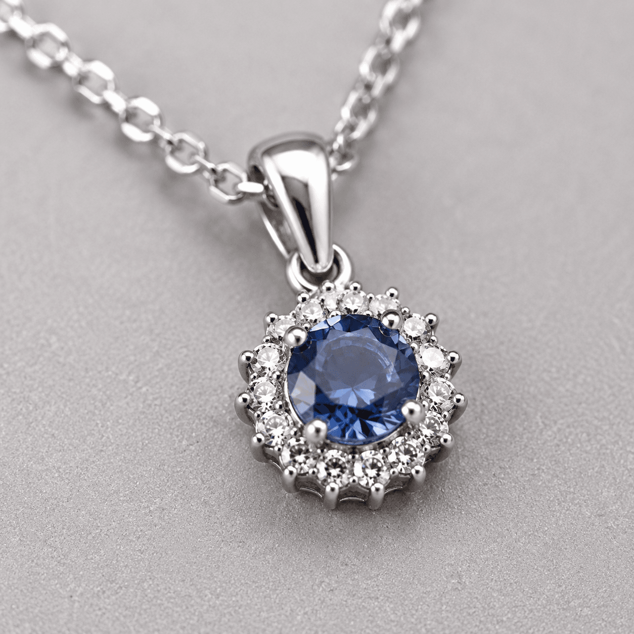 Birthstone Necklaces Metals: 2026 Material Guide