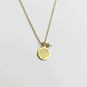 Gold Engraved Rose Pendant Necklace with Pearl Accent, Minimalist Custom Rose Charm Necklace for Timeless Elegance