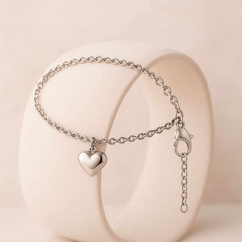 Dainty Romantic Bracelet Trends Driving 2025 OEM/ODM Growth: Customization & Stainless Steel Heart Charm Manufacturing Insights