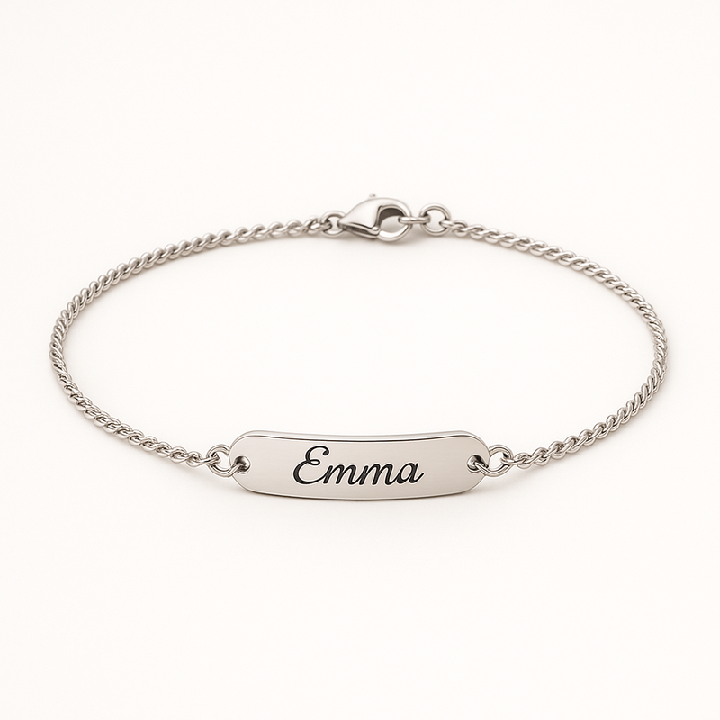 Dainty Romantic Charm Bracelet Trends: Customizable Stainless Steel Jewelry for Wholesale and Business Growth