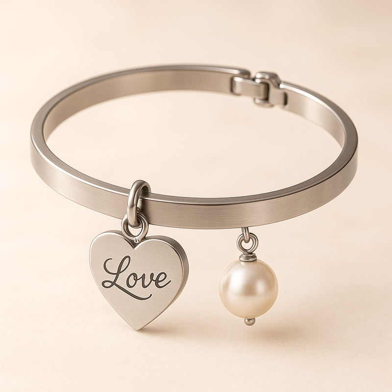 Discover the Business Potential of Dainty Romantic Bracelets: Personalized Pearl Charm and Engraved Love Heart Stainless Steel Designs for Wholesale Manufacturing