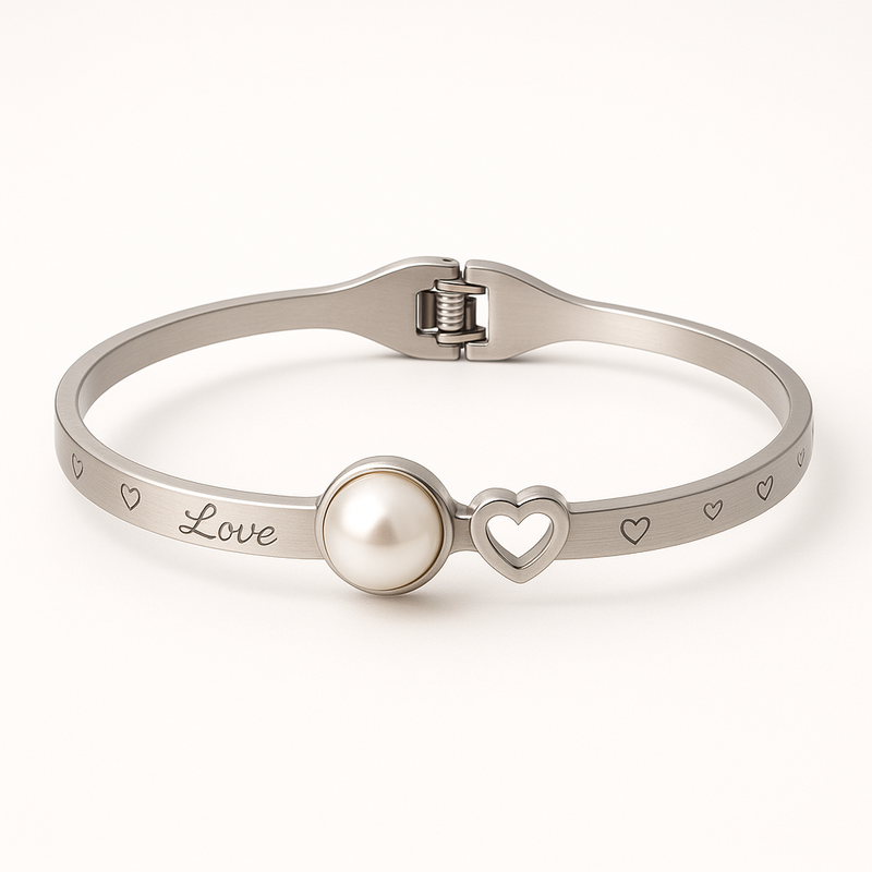 Dainty Romantic Charm Bracelet: Customizable Personalized Pearl Love Heart and Stainless Steel Engraved Designs for Wholesale Jewelry Brands 6 Dainty Romantic Charm Bracelet: Customizable Personalized Pearl Love Heart and Stainless Steel Engraved Designs for Wholesale Jewelry Brands